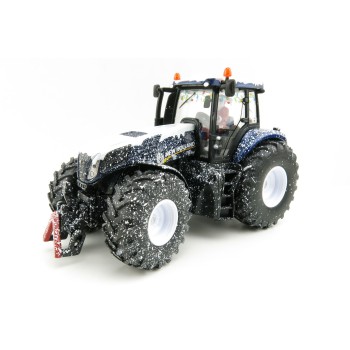 Siku 3220 - Christmas Tractor New Holland T8.390 - Limited Edition  - Scale 1:32