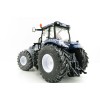 Siku 3220 - Christmas Tractor New Holland T8.390 - Limited Edition  - Scale 1:32