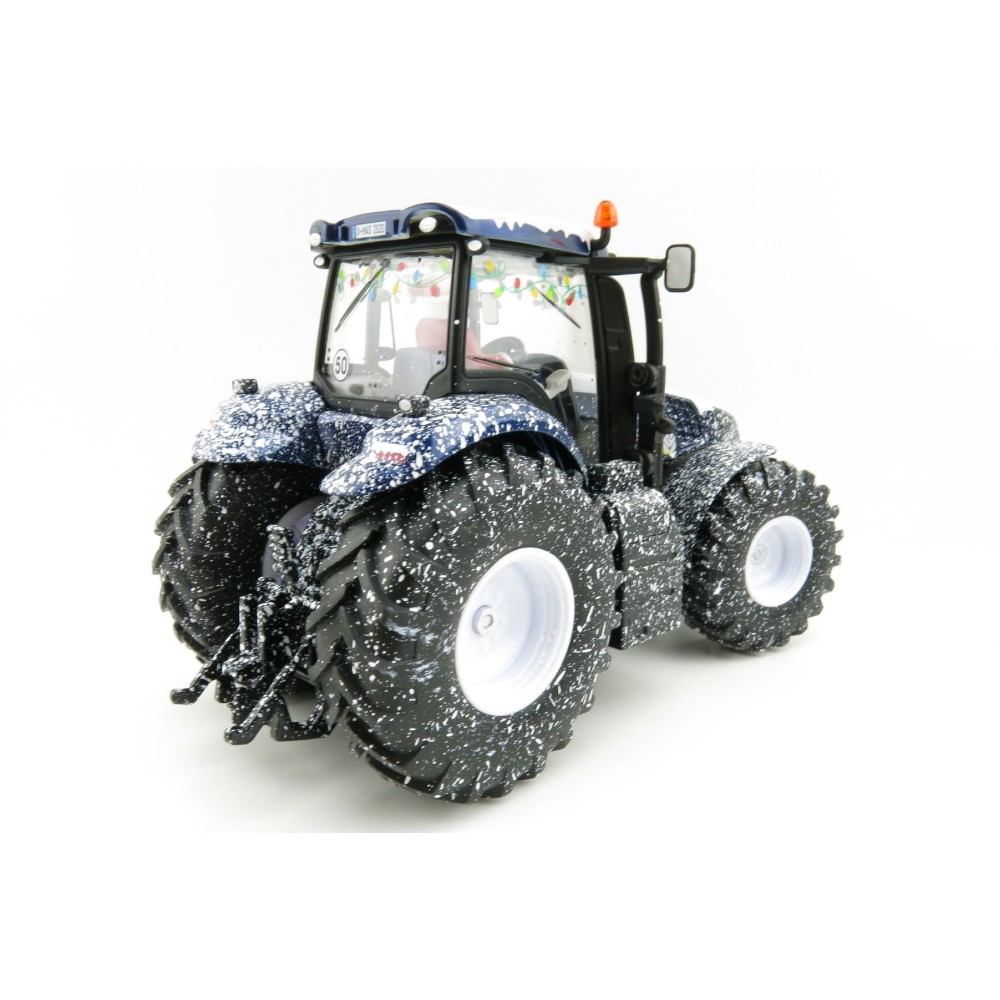 Siku 3220 - Christmas Tractor New Holland T8.390 - Limited Edition  - Scale 1:32