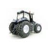 Siku 3220 - Christmas Tractor New Holland T8.390 - Limited Edition  - Scale 1:32