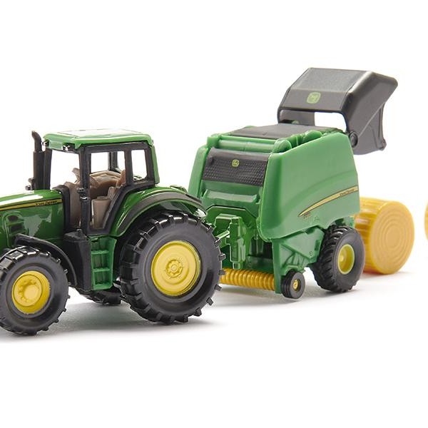 Siku 1665 - John Deere 7530 Tractor with 990 Baler Trailer - Scale 1:72
