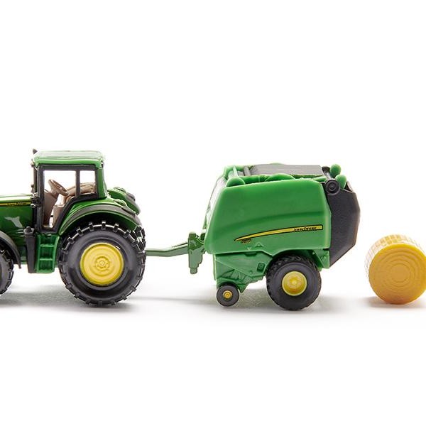 Siku 1665 - John Deere 7530 Tractor with 990 Baler Trailer - Scale 1:72