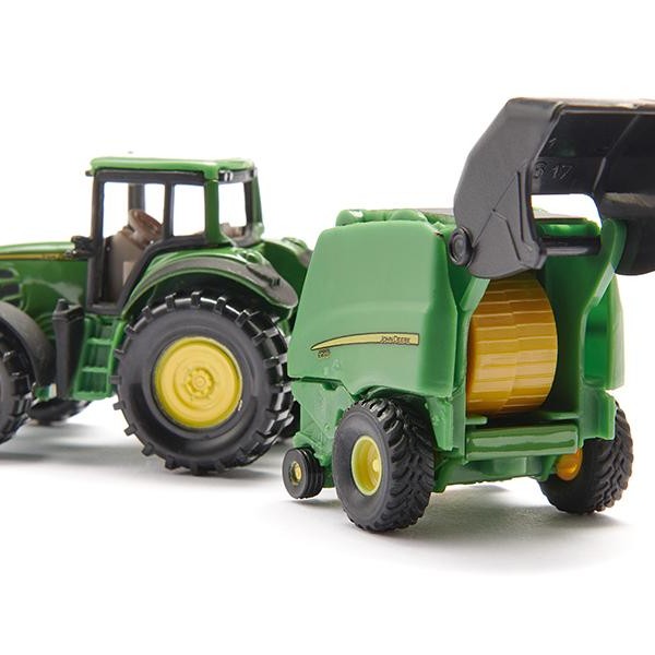 Siku 1665 - John Deere 7530 Tractor with 990 Baler Trailer - Scale 1:72