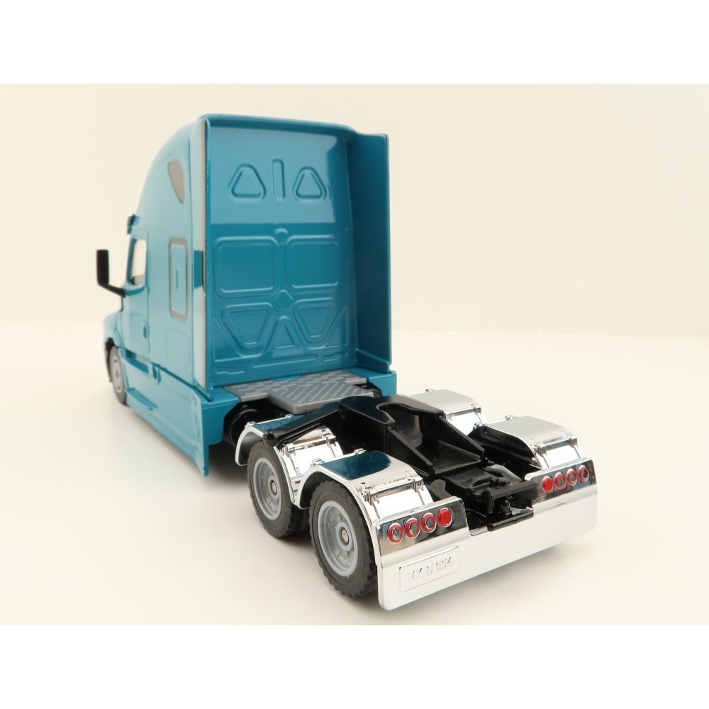 Siku 2717 - Freightliner Cascadia 6x4 Prime Mover Truck - 1:50 Scale