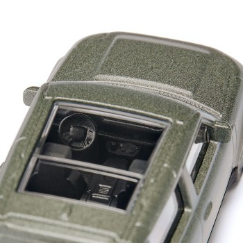 Siku 1549 - Land Rover Defender 90 P400 AWD SUV