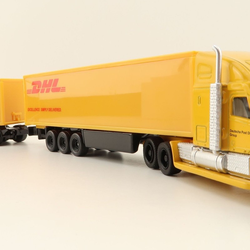 Siku 1806 - Freightliner Road Train DHL Version New Diecast - Scale 1:87