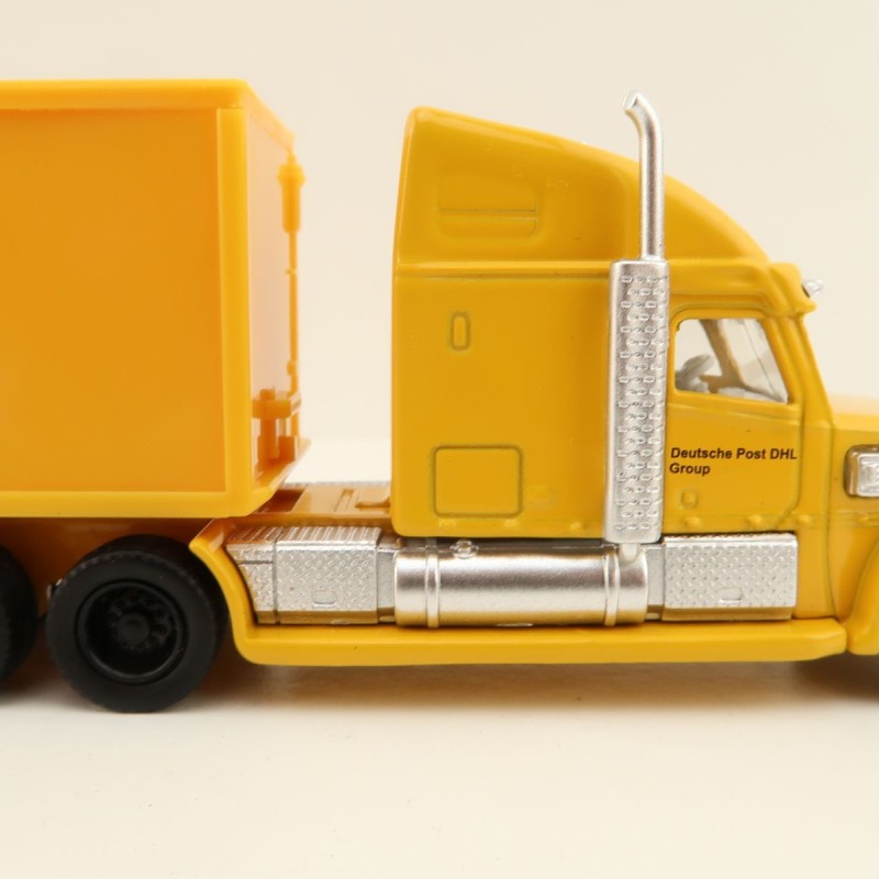 Siku 1806 - Freightliner Road Train DHL Version New Diecast - Scale 1:87