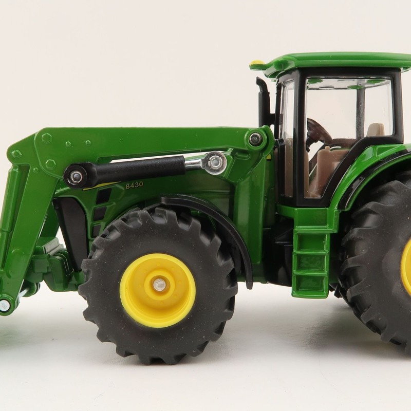 Siku 1982  - John Deere 8530 Tractor with Front Loader - Scale 1:50