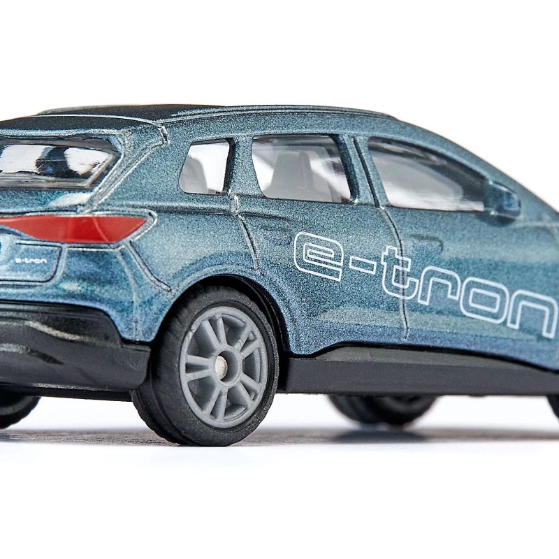 Siku 1567 - Audi Q4 e-tron EV SUV