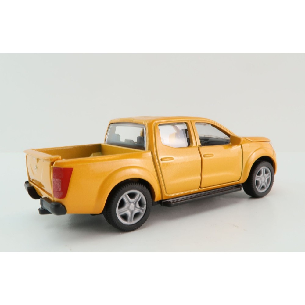 Siku 2360 - Nissan Navara Pick-up Truck - Scale 1:50
