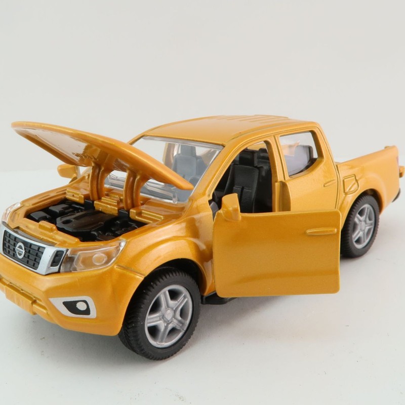 Siku 2360 - Nissan Navara Pick-up Truck - Scale 1:50