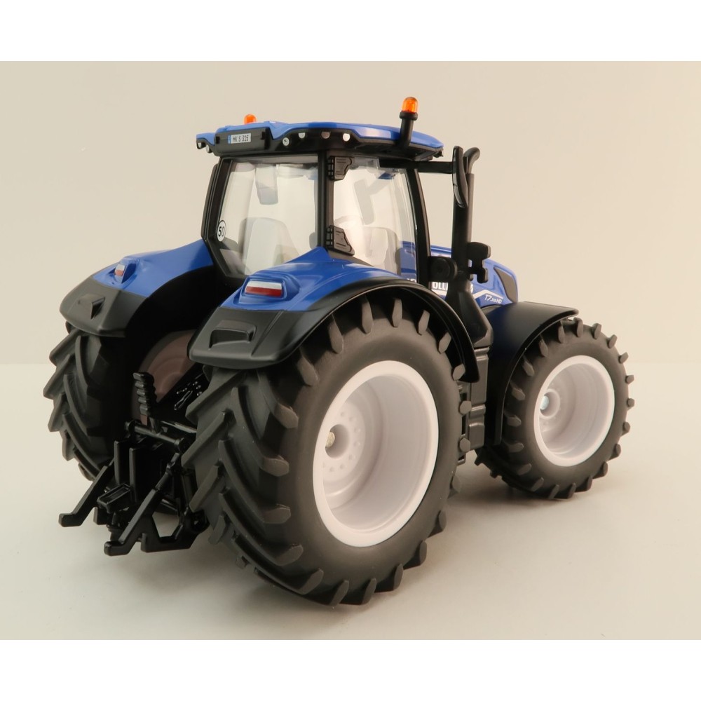 Siku 3291 - New Holland T7.315 Tractor - Scale 1:32