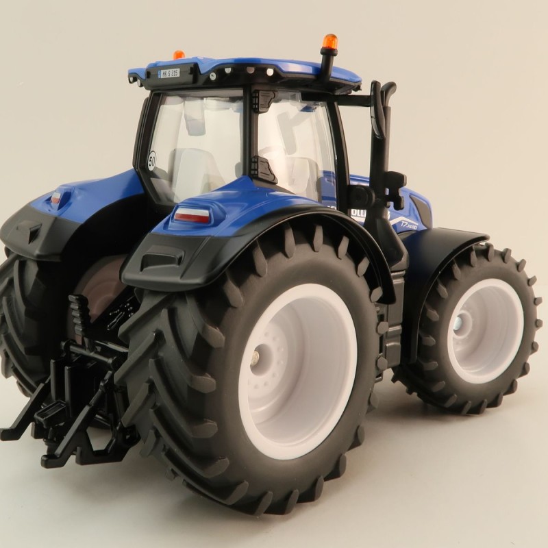 Siku 3291 - New Holland T7.315 Tractor - Scale 1:32
