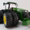 Siku 3292 - John Deere 8R 410 Tractor on Duals - Scale 1:32 