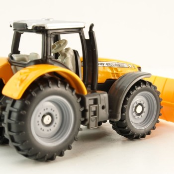 Siku 1564 - Massey Ferguson with Snow Clearing Blade  New 2025