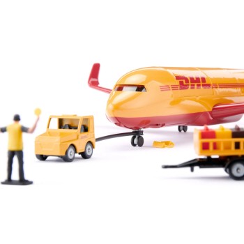 Siku 1702 - DHL Cargo Aircraft with Accessories