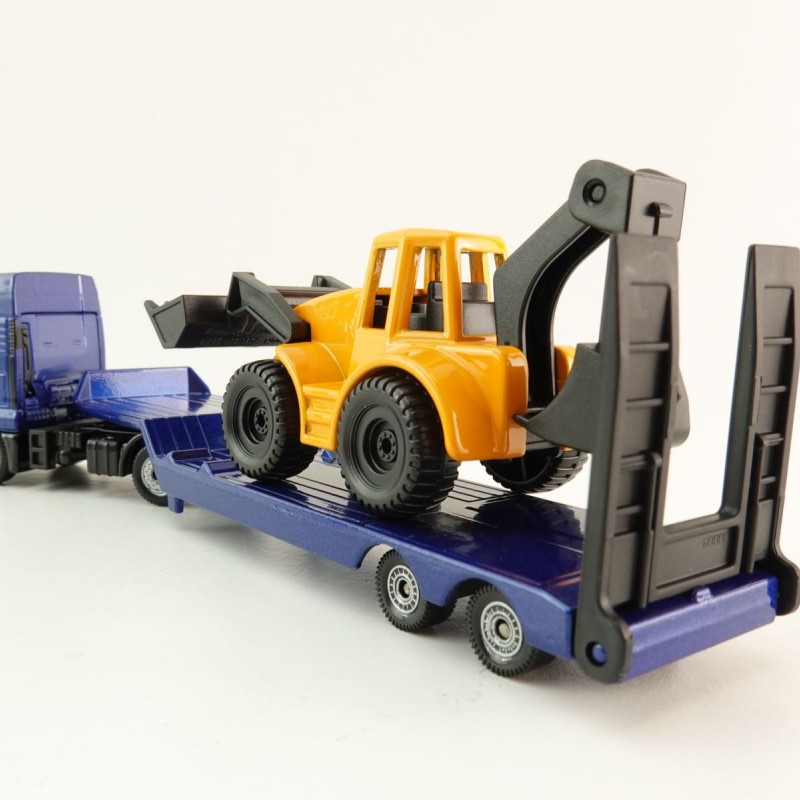 Siku 1761 - MAN TGX 18.580 Truck with Backhoe Loader - Scale 1:87 New 2025