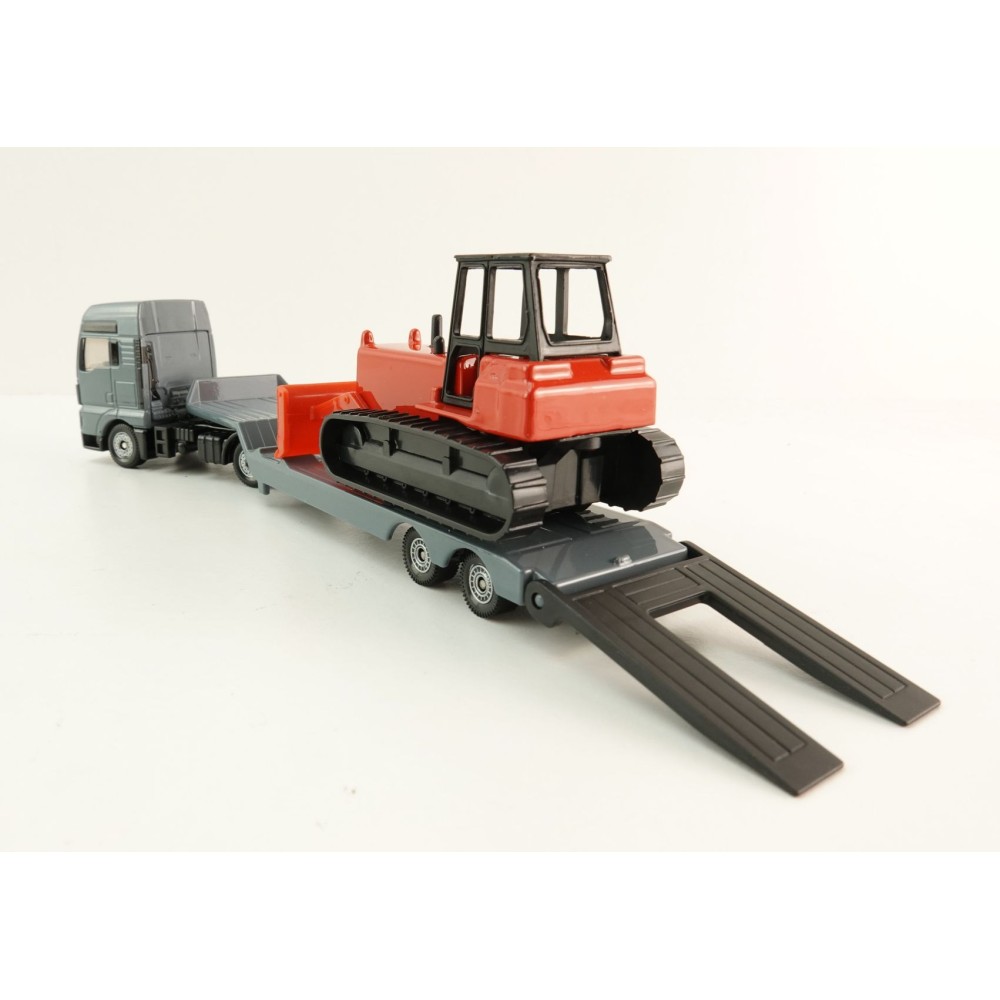 Siku 1762 - MAN TGX 18.580 Truck with Bulldozer Scale 1:87 New 2025