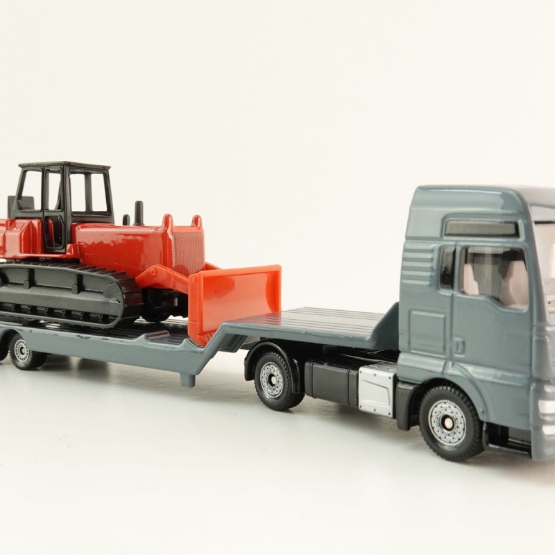 Siku 1762 - MAN TGX 18.580 Truck with Bulldozer Scale 1:87 New 2025