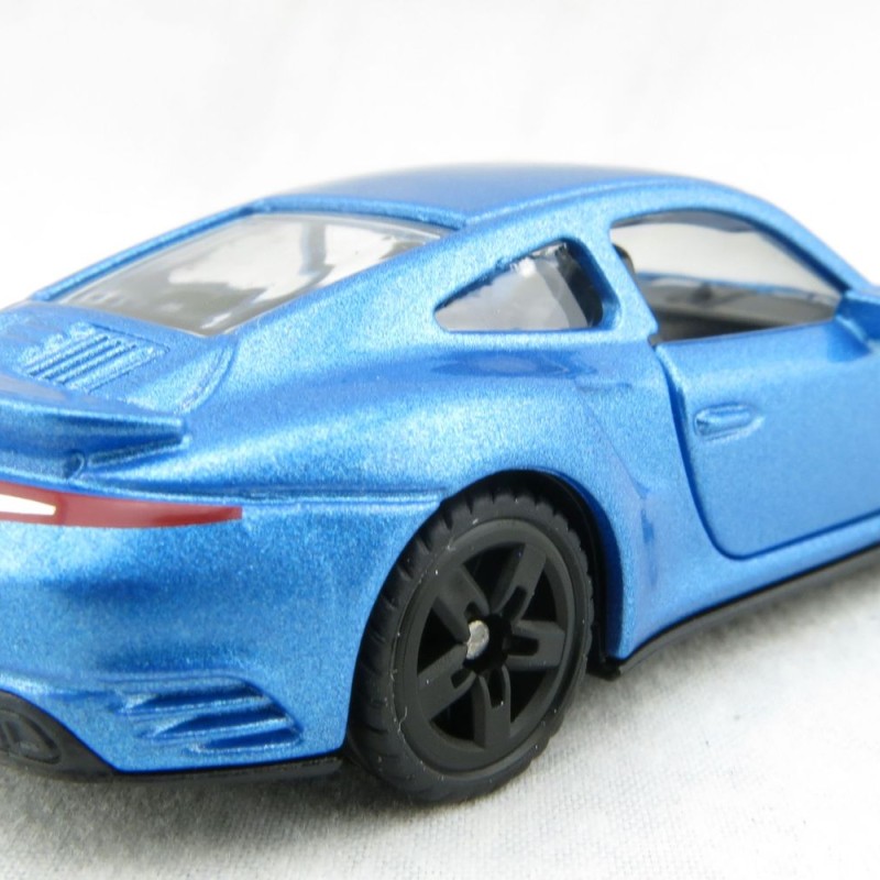 Siku 1506 - Porsche 911 Turbo S - Scale 1:55