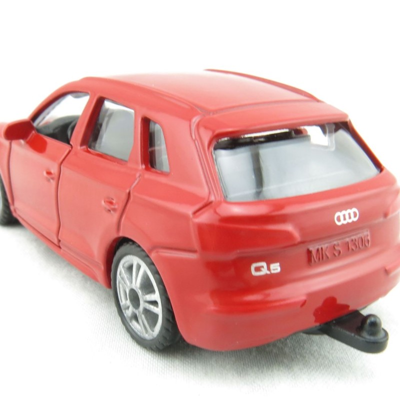 Siku 1522 - Audi Q5 SUV 