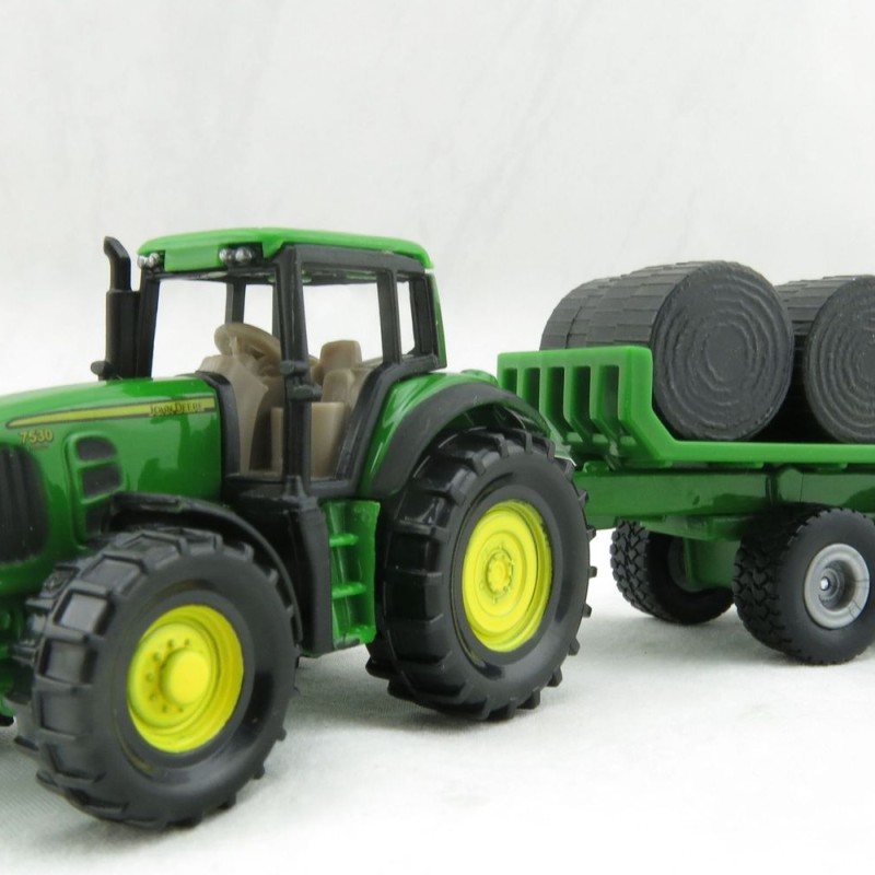 Siku 1632 - John Deere 7530 Tractor with Bale Trailer - Scale 1:72 - New Item 2022