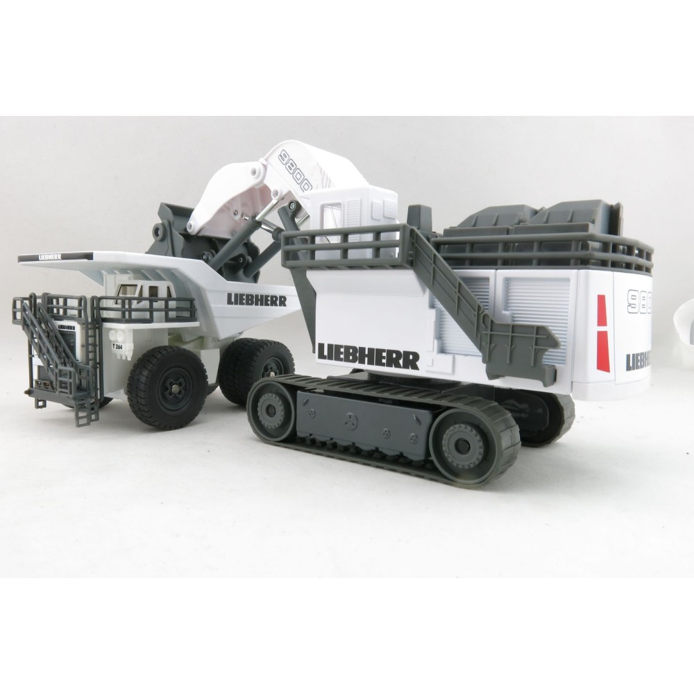 Siku 1798 + 1807 Liebherr Liebherr R 9800 Mining Excavator & Mining Set T264 Mining Truck - Scale 1:87