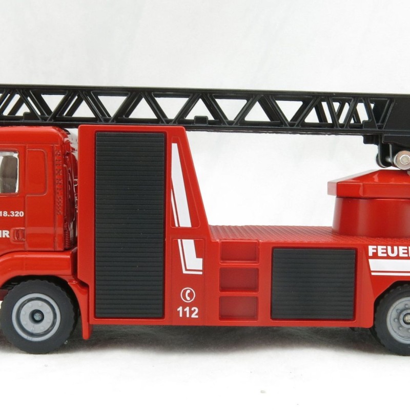 Siku 2114 - MAN TGS Fire Engine Aerial Ladder Unit - Scale 1:50