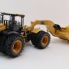 SpecCast Set - Mobile Track Solutions MTS 3630 Switchback Articulating 4WD Tractor & 33-38XL Towed Scraper - 1:50