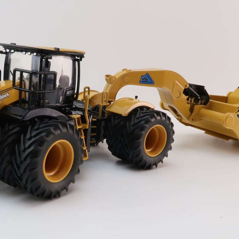 SpecCast Set - Mobile Track Solutions MTS 3630 Switchback Articulating 4WD Tractor & 33-38XL Towed Scraper - 1:50