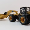 SpecCast Set - Mobile Track Solutions MTS 3630 Switchback Articulating 4WD Tractor & 33-38XL Towed Scraper - 1:50