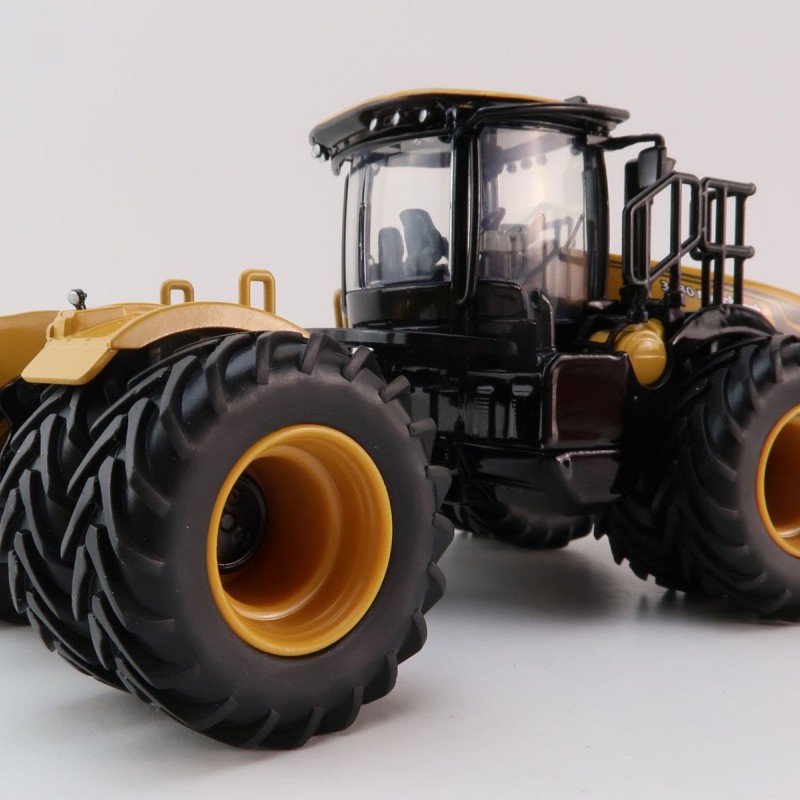 SpecCast MTS-001 - Mobile Track Solutions MTS 3630 Switchback Articulating 4WD Tractor - 1:50