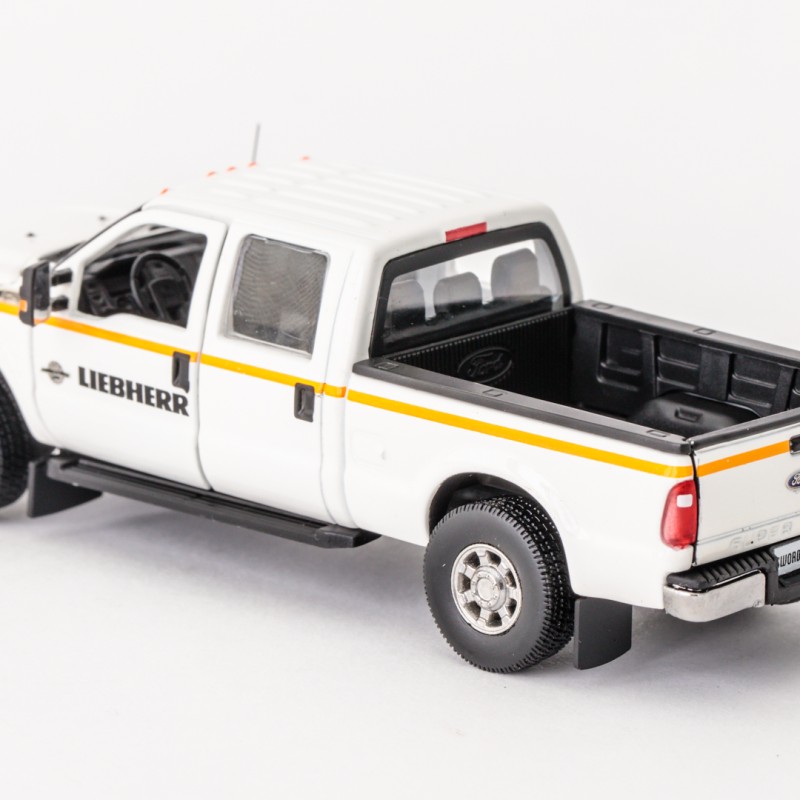 Sword - 2016 Liebherr Ford F-250 Crew Cab Pickup Service Truck - Scale 1:50