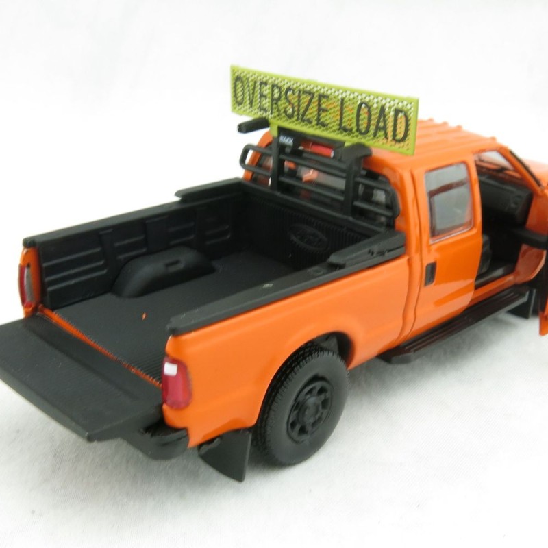 Sword - Ford F250 XLT Pick Up Pilot Escort Truck with Super Cab Orange - 1:50