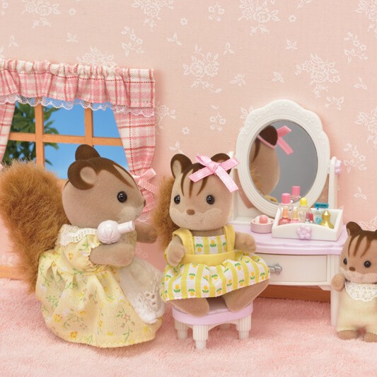 Sylvanian Families 5285 - Bedroom & Vanity Set
