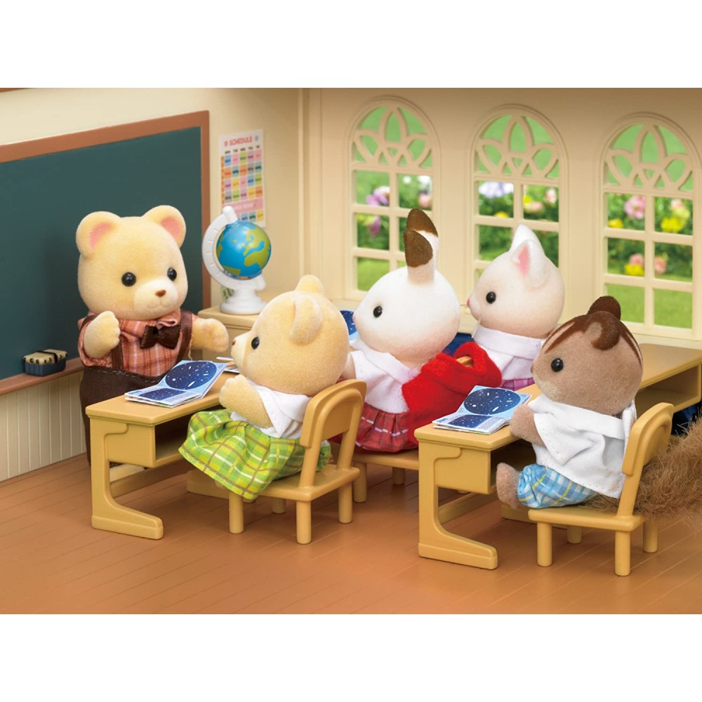Sylvanian Families 5512 - Country Tree School Gift Set