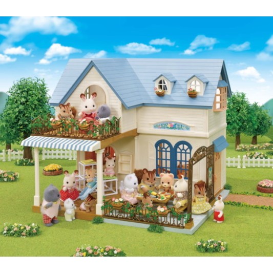 Sylvanian Families 5609 - Courtyard Home Gift Set