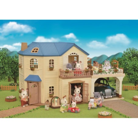 Sylvanian Families 5669 - Large House With Carport - Gift Set