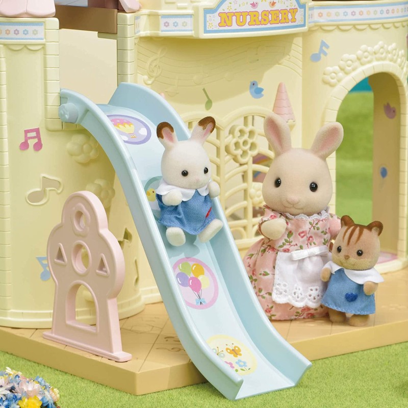 Sylvanian Families 5670 - Baby Castle Nursery Gift Set