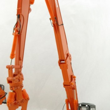 SHINSEI - Hitachi 350 LC K Excavator with High Reach Demolition Crusher and 2nd Boom with Bucket 1:50