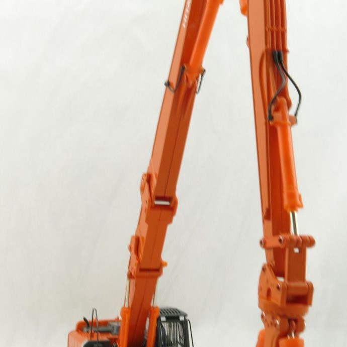 SHINSEI - Hitachi 350 LC K Excavator with High Reach Demolition Crusher and 2nd Boom with Bucket 1:50