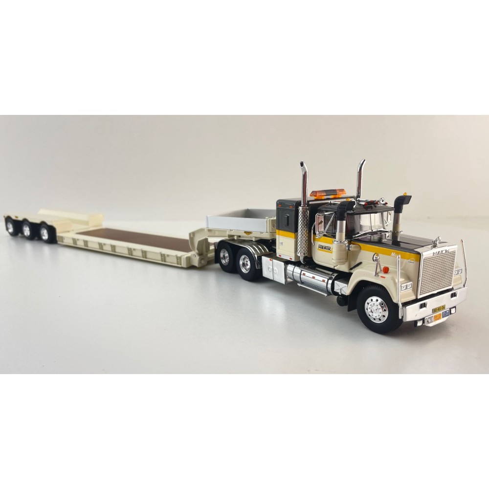 Tekno 87040 - Mack RW Superliner 6x4 Truck with Gooseneck Low Loader Trailer Van den Herik - Scale 1:50
