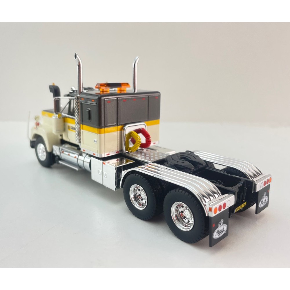 Tekno 87040 - Mack RW Superliner 6x4 Truck with Gooseneck Low Loader Trailer Van den Herik - Scale 1:50