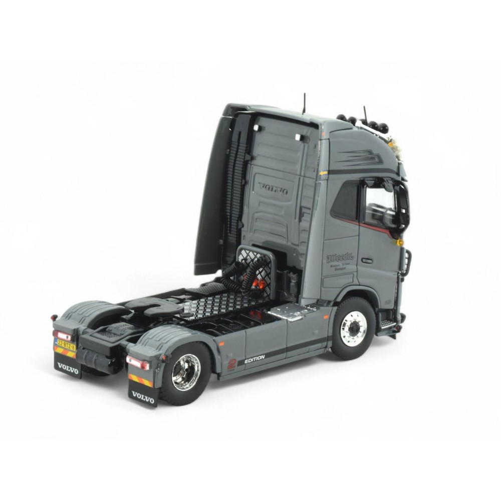 Tekno 87529 - Volvo FH04 Globetrotter XL 4x2 Truck Weeda Twin Truck Set - Scale 1:50