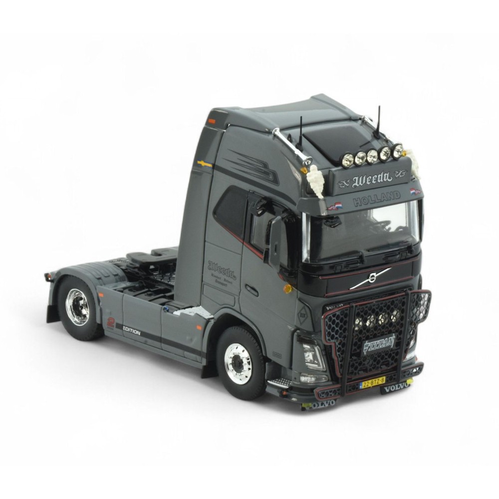 Tekno 87529 - Volvo FH04 Globetrotter XL 4x2 Truck Weeda Twin Truck Set - Scale 1:50