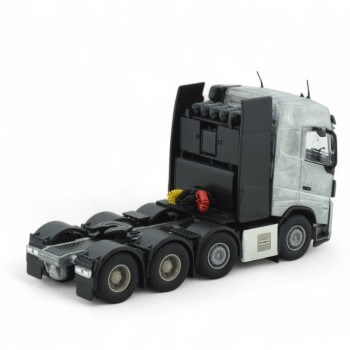 Tekno Parts 87115 Volvo FH05 8x4 Heavy Haulage Prime Mover Cab Chassis Kit - Scale 1:50