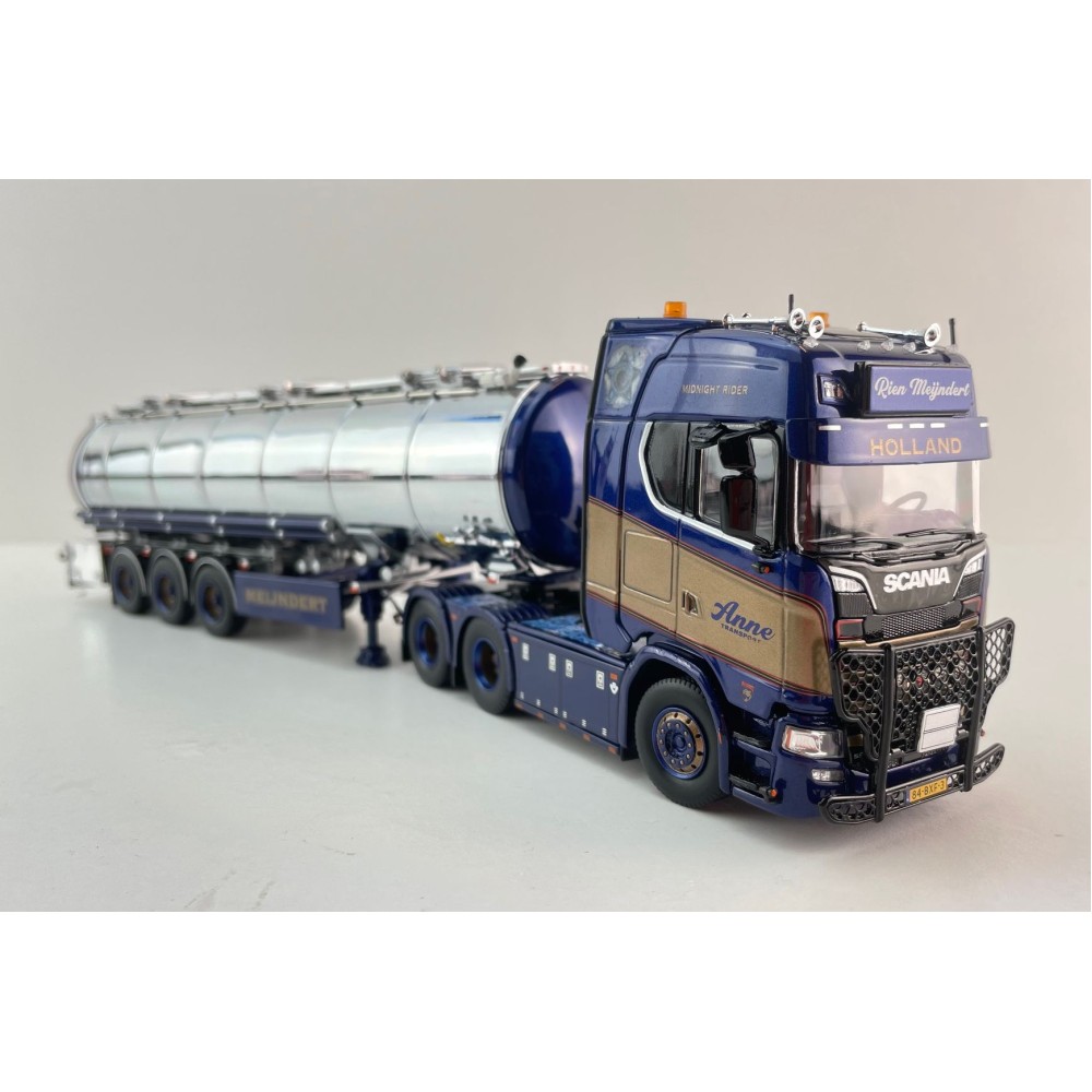 Tekno 88829 - Scania Next Gen Highline 590 6x2 Truck with Tanker Trailer Anne Transport - Scale 1:50