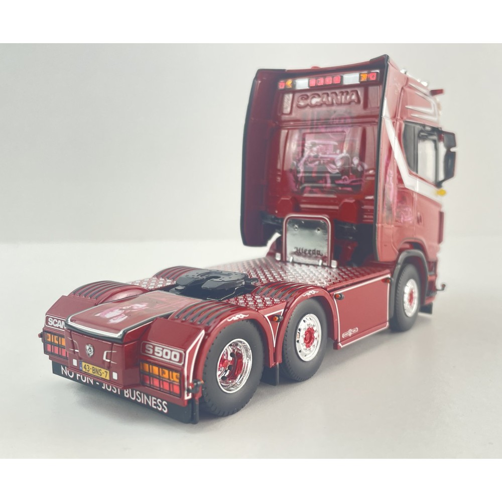 Tekno 89429 - Scania NGS Highline 6x2 Truck Prime Mover Weeda - Oldschool Gangsters - Scale 1:50
