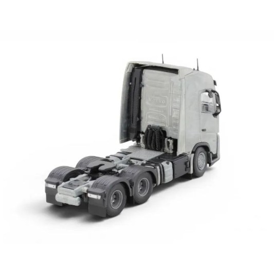 Tekno Parts 90884 Volvo FH05 Aero Globetrotter 6x4 Prime Mover Model Kit - Scale 1:50