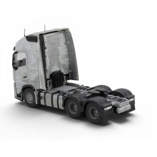Tekno Parts 90887 Volvo FH05 Aero Globetrotter XL 6x4 Prime Mover Model Kit - Scale 1:50